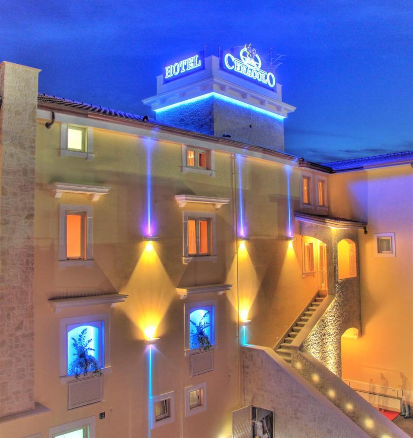 Hotel Cenacolo Somma Vesuviana Eksteriør billede