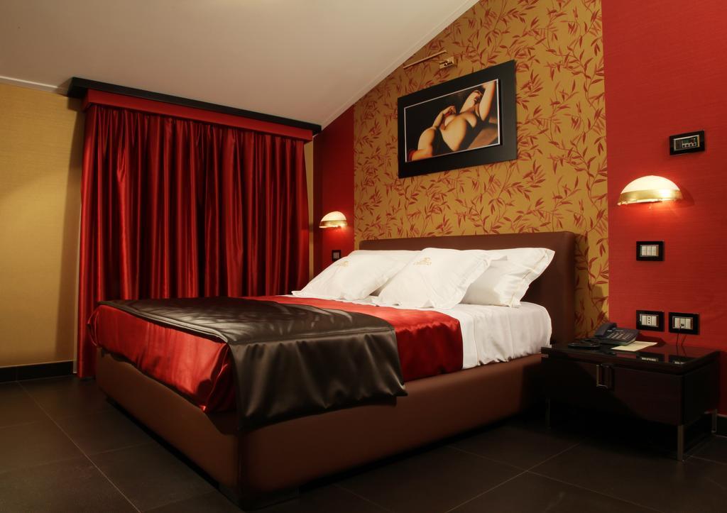 Hotel Cenacolo Somma Vesuviana Eksteriør billede